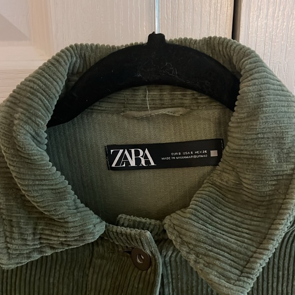 Green Zara Corduroy jacket - Picture 3 of 8
